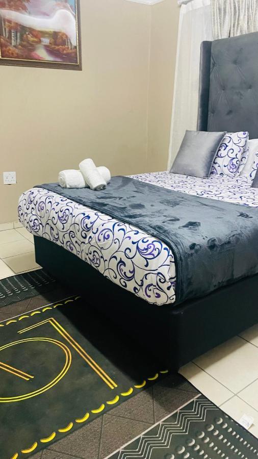 פרטוריה Super Classic Guest House מראה חיצוני תמונה