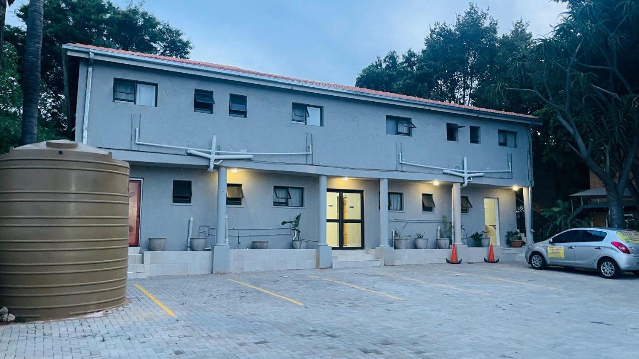 פרטוריה Super Classic Guest House מראה חיצוני תמונה